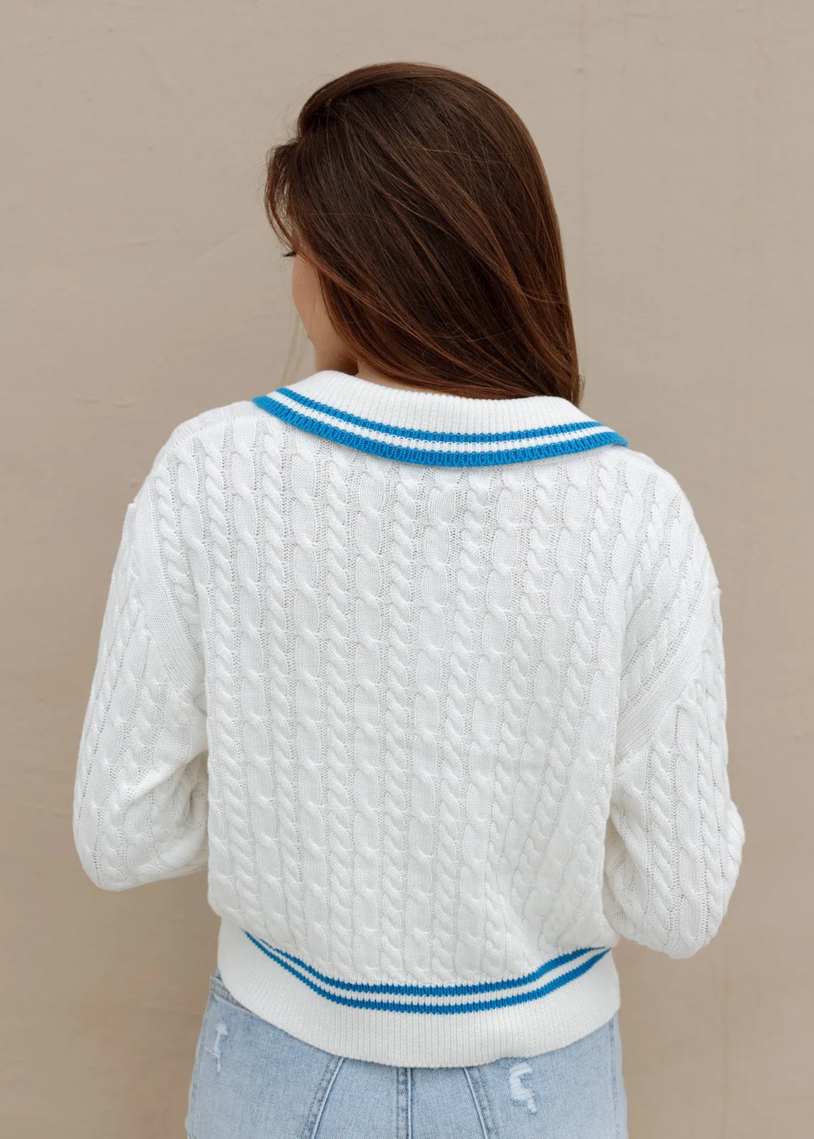 Alicia White & Blue Lightweight Sweater