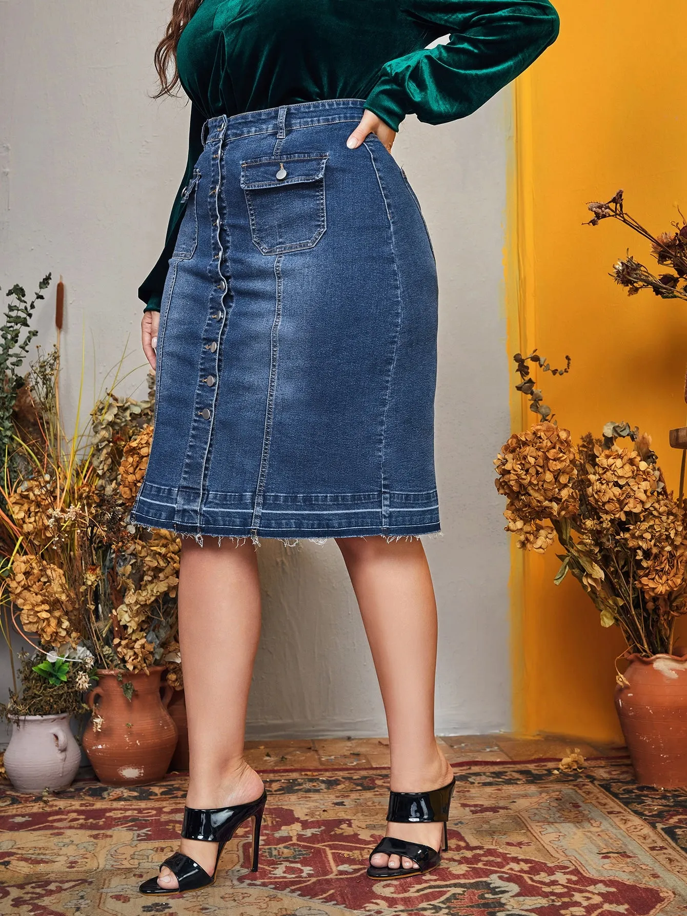 Button Front High Waist Knee Length Plus Size Denim Skirt