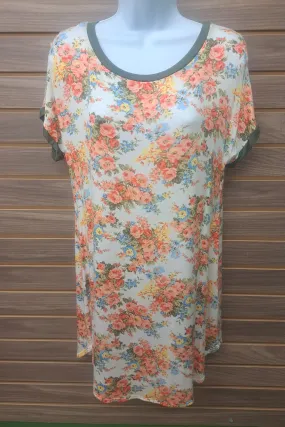 Green trim floral tunic