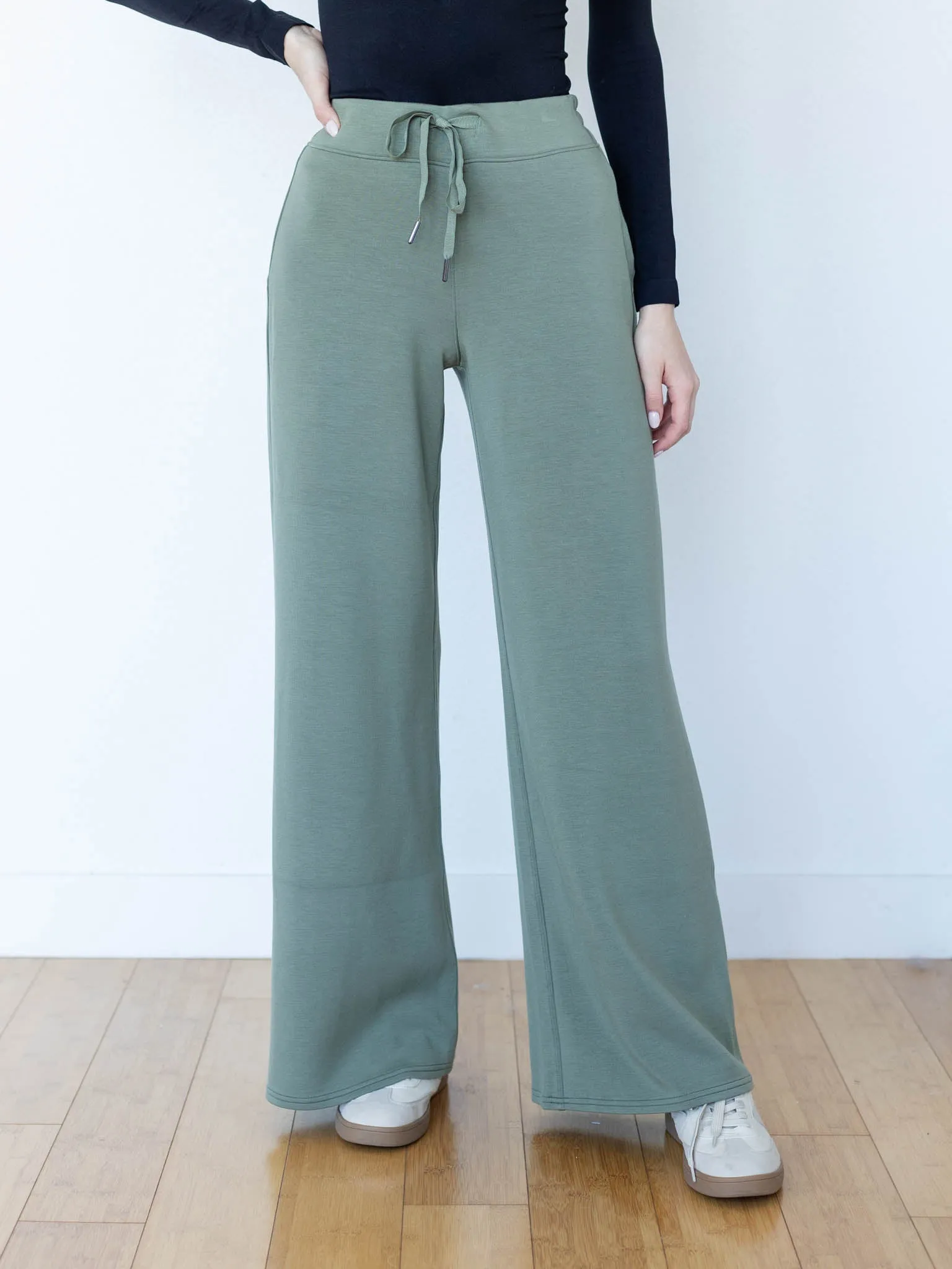 SPANX AirLuxe Wide Legged Pant